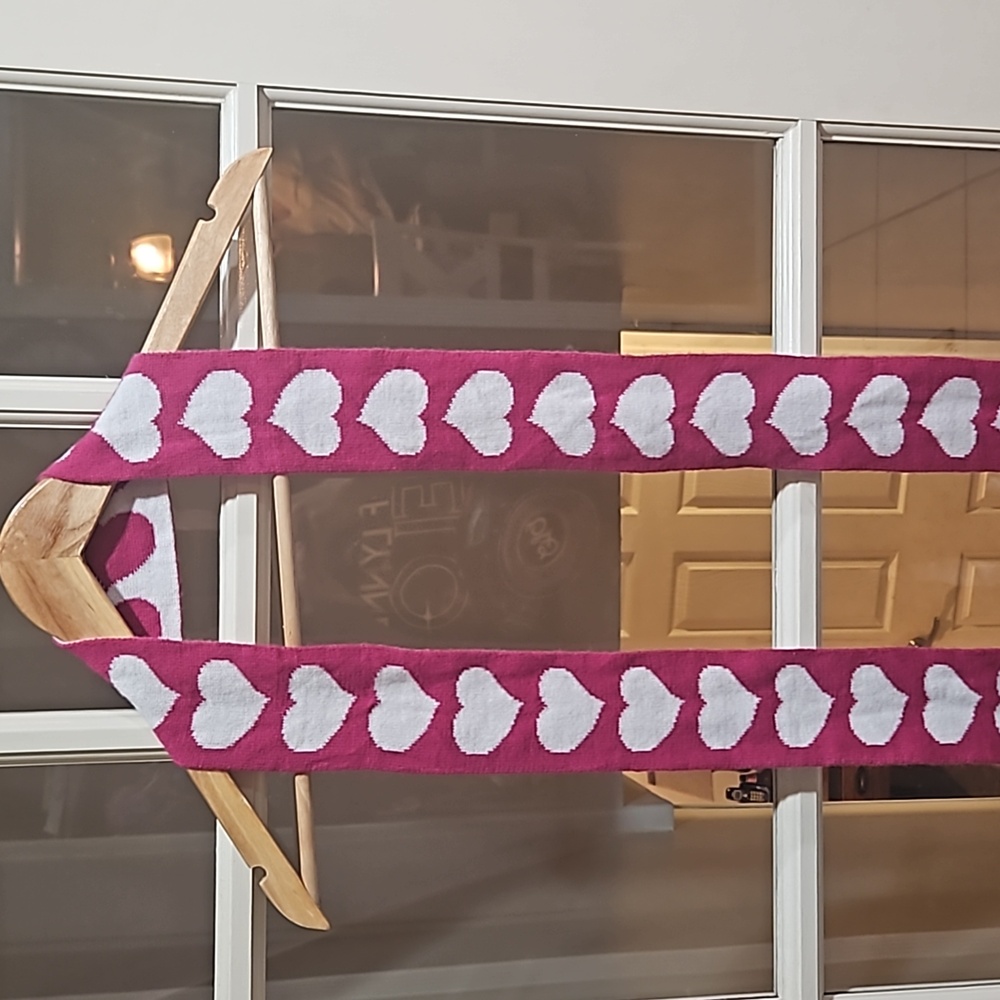 Vintage ladies heart two sided scarf
